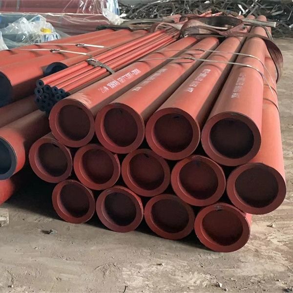 Hot Finished Seamless Pipe A106 Grade B Api 5l ST37 ST52 1020 1045 A106B Flüssigkeitsrohr
